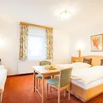 Hotel Glasererhaus 3*