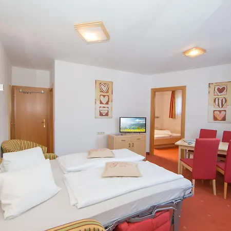Hotel Glasererhaus 3*
