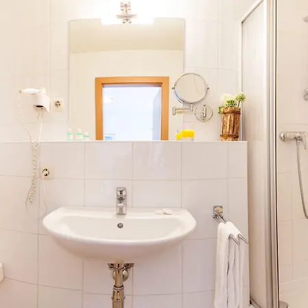 Hotel Glasererhaus 3*