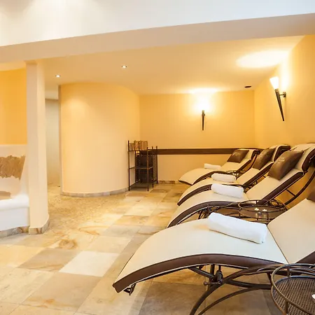 Glasererhaus 3* 젤암제